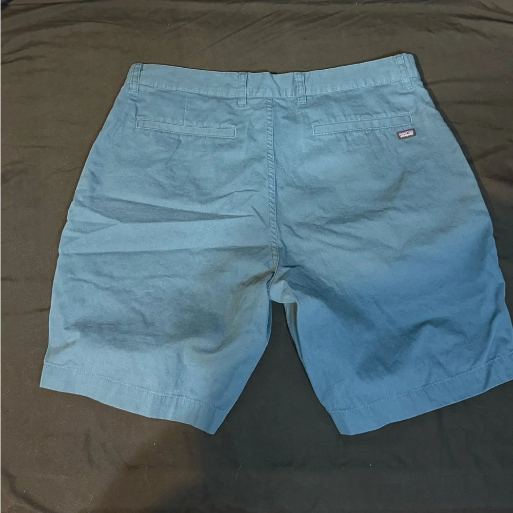 Patagonia •	📏 size